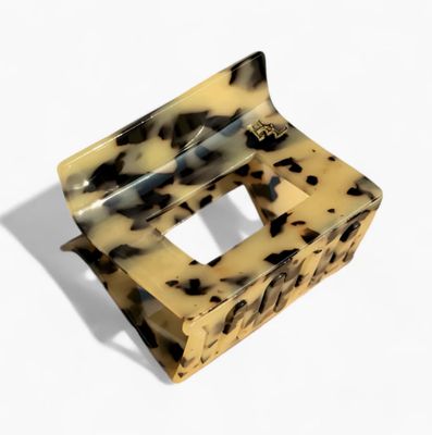 Dolce Large Acetate Claw