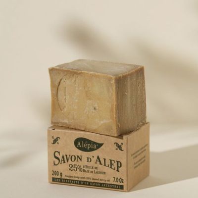 Authentic Aleppo Soap  – 25% Laurel Oil