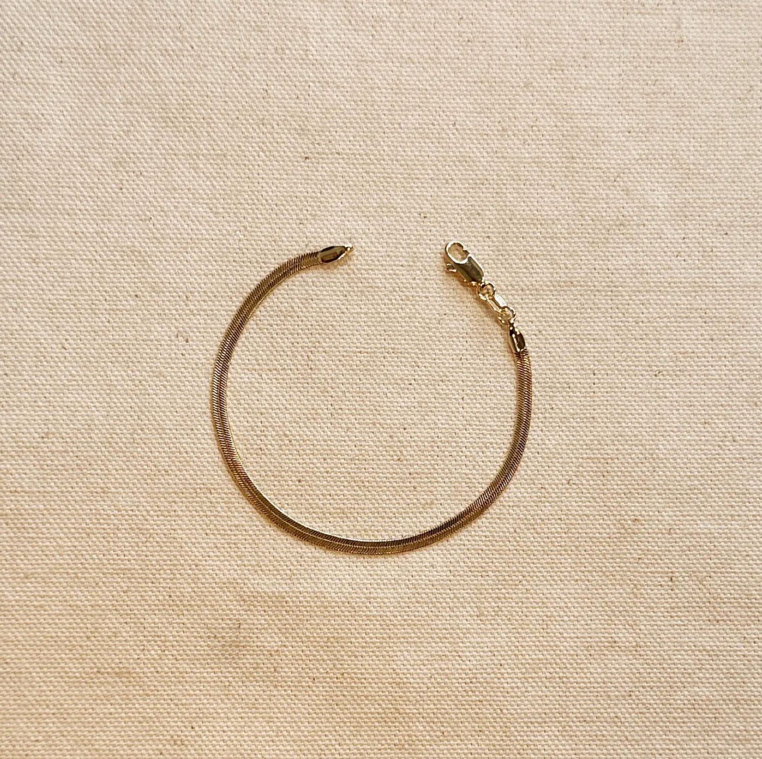18KGF 3mm Herringbone Bracelet