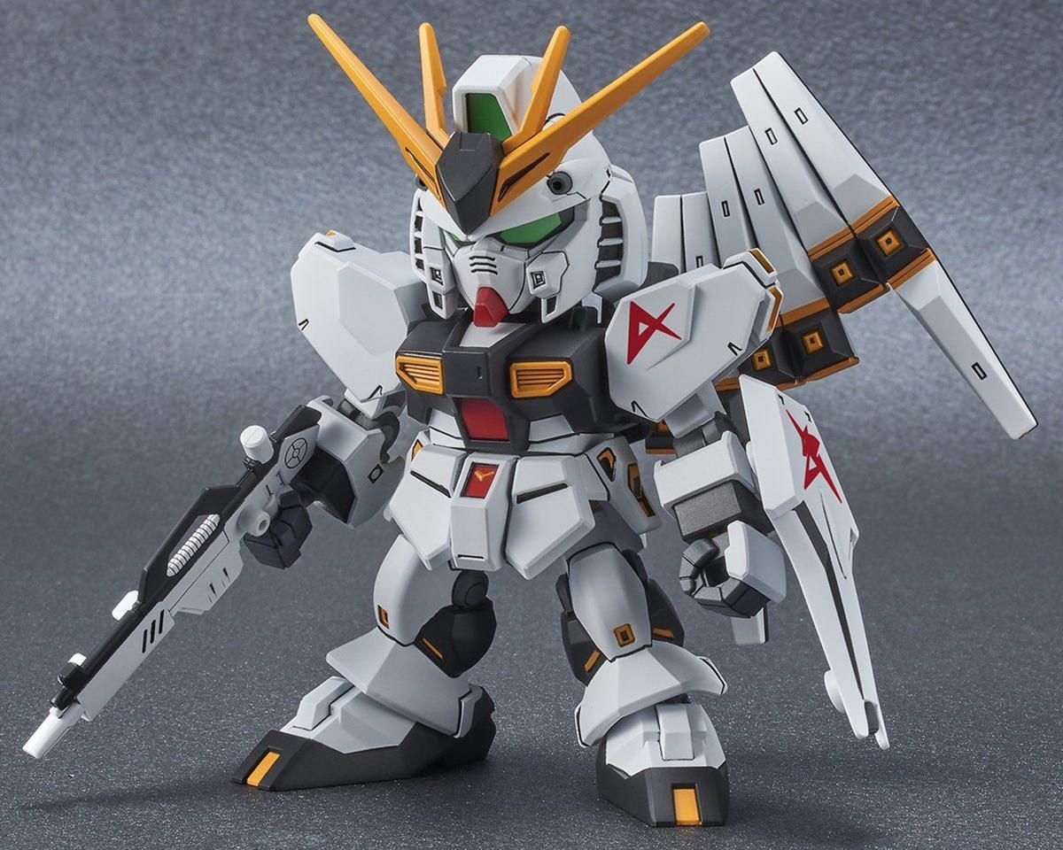 Bandai SD EX-Standard #16 Nu Gundam &quot;Char&#39;s Counterattack&quot; Model Kit