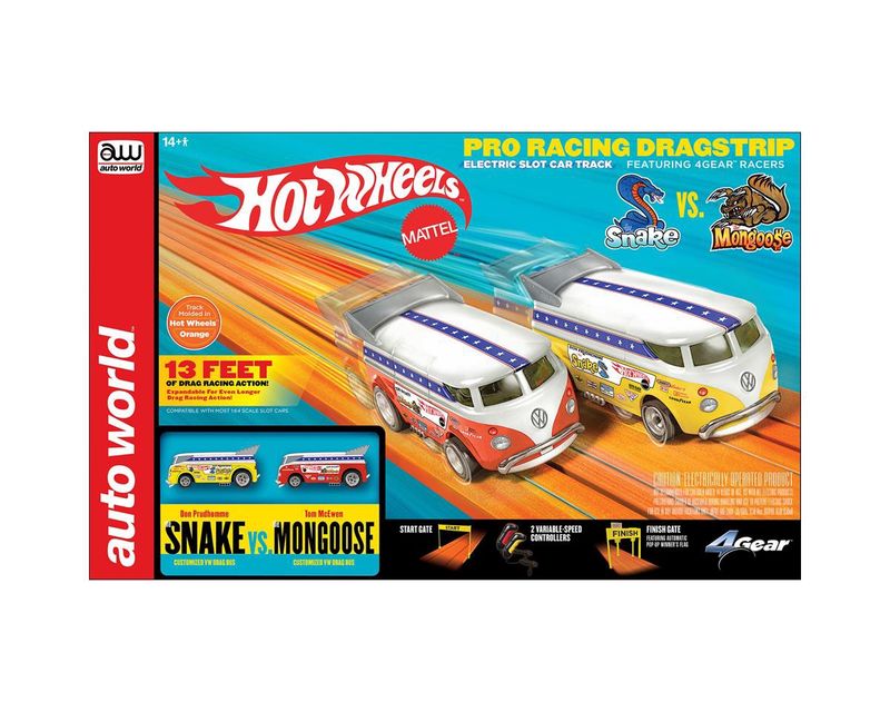 Round 2 AW 13&#39; Hot Wheels &quot;Snake&quot; vs &quot;Mongoose&quot; Manual Slot Set