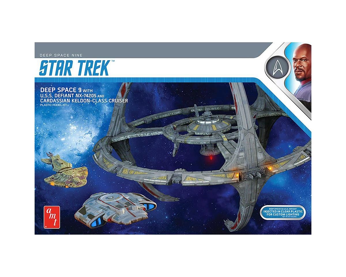 AMT 1/3300 Star Trek Deep Space Nine Model Kit