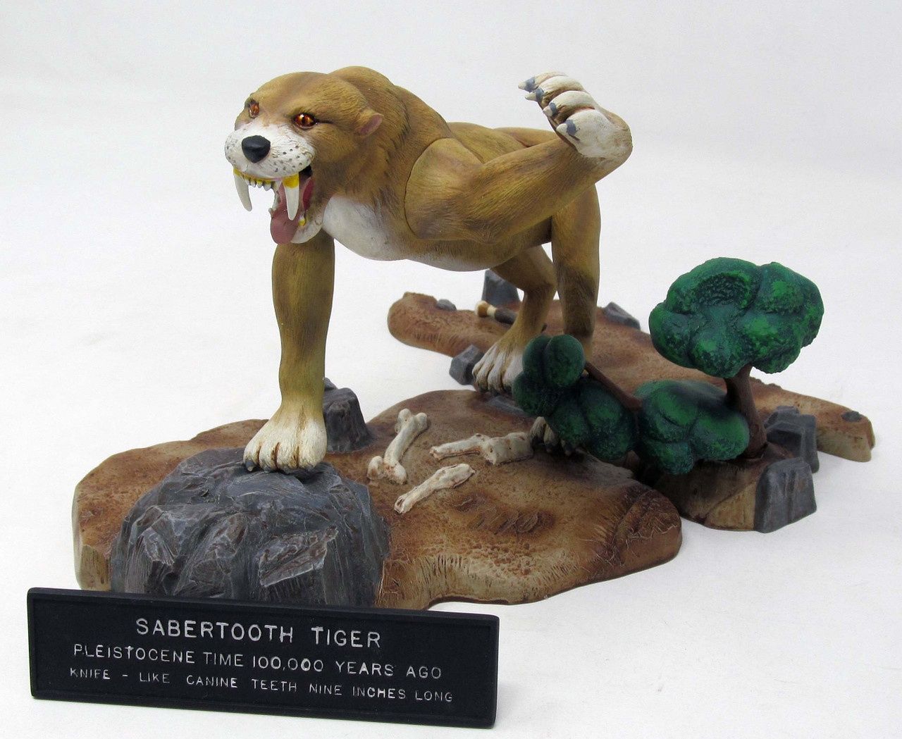 Atlantis Models Prehistoric Scenes Saber Tooth Tiger