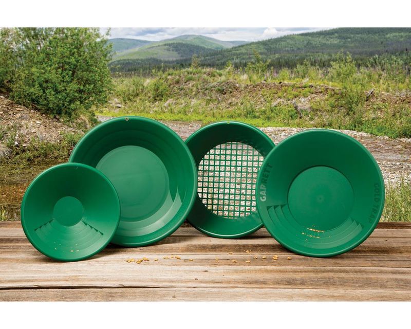 Garrett Metal Detectors Deluxe Gold Pan Kit