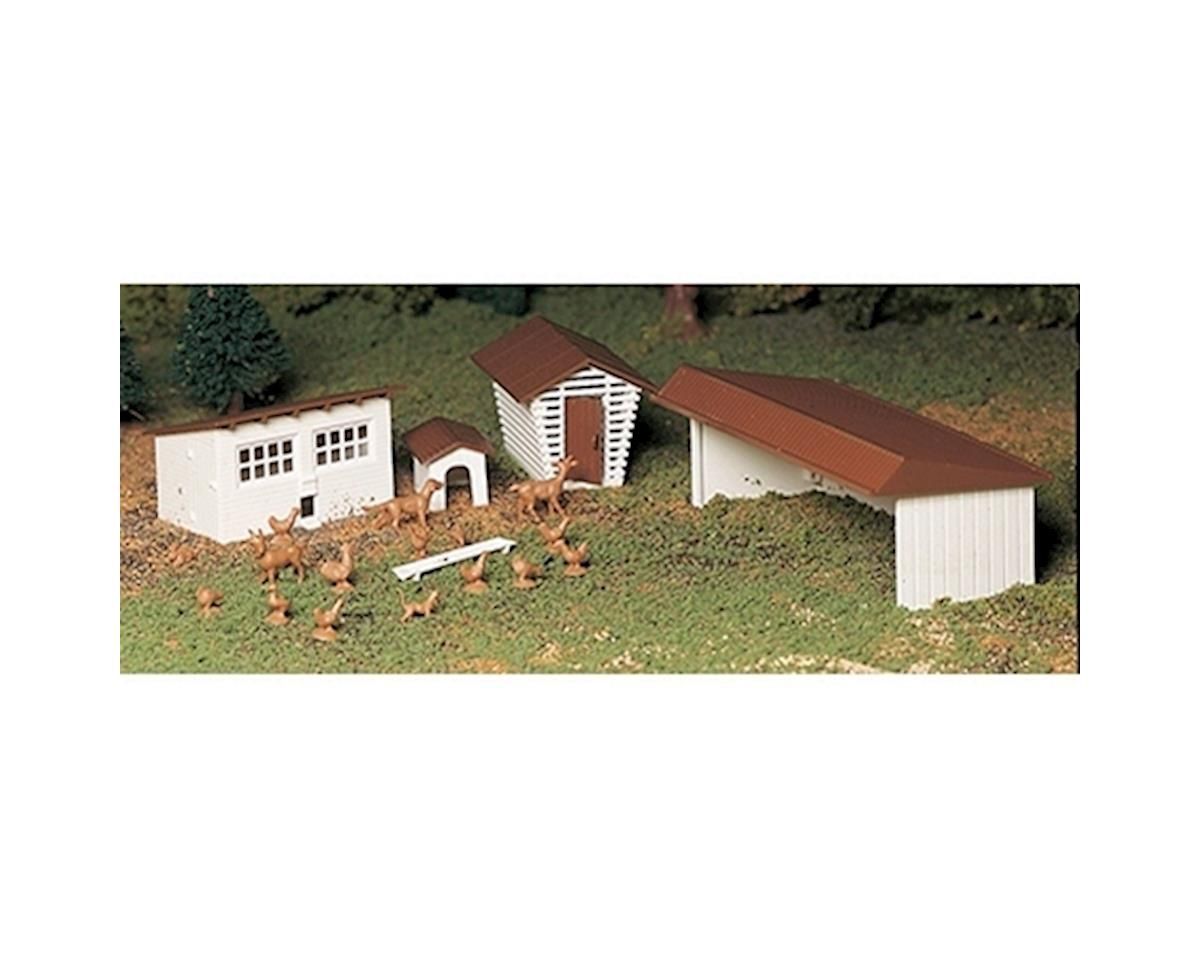 Bachmann O Snap KIT Farm Out Buildings