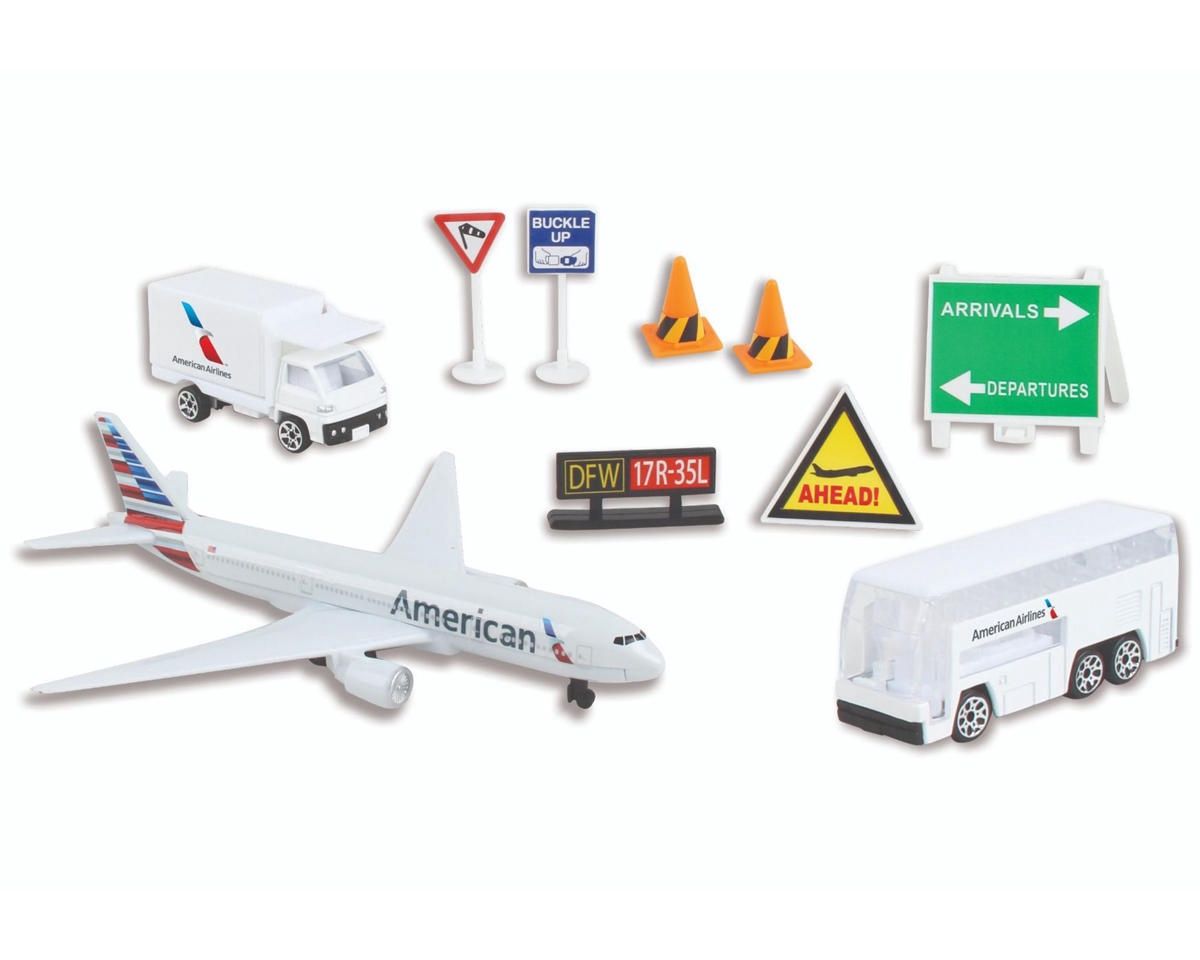 Daron Worldwide Trading American Airlines Airport Diecast Playset