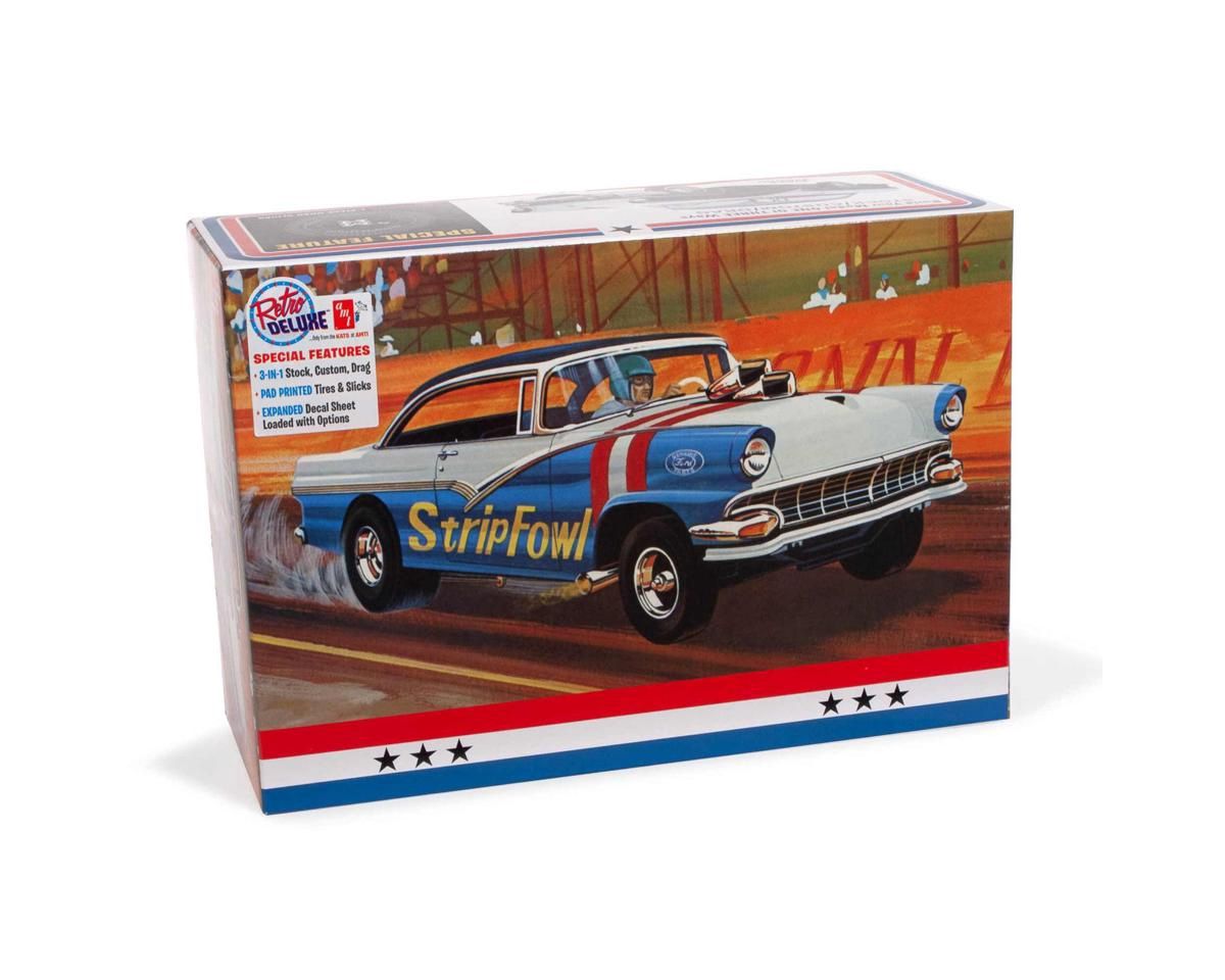 AMT 1/25 1956 Ford Victoria Hardtop