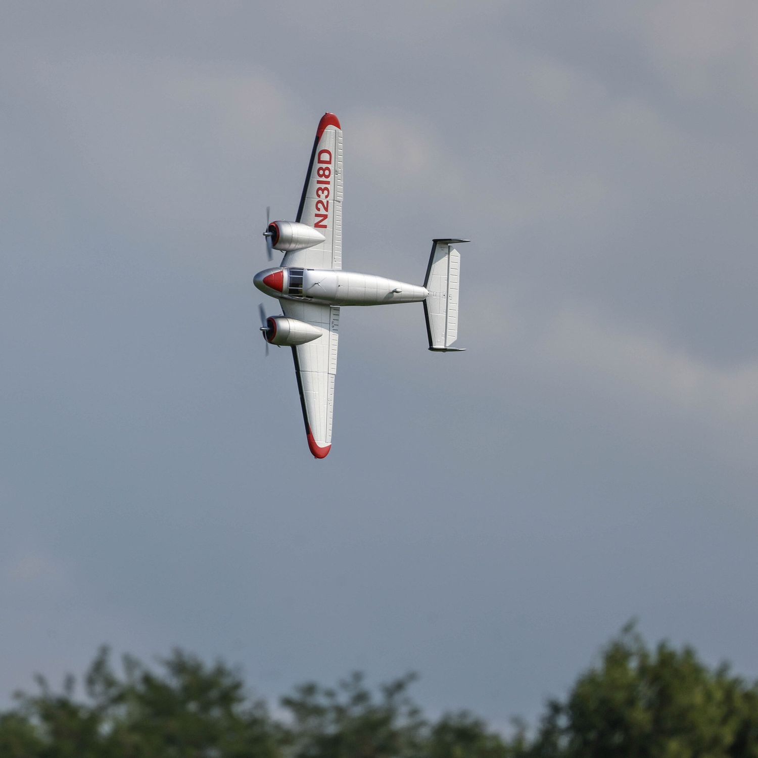 E-Flite Twin Beechcraft D18 1.5M Bnf Basic