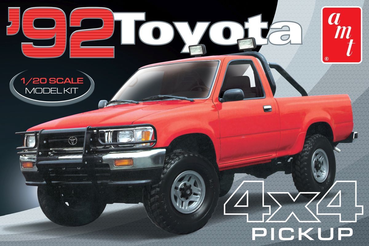 AMT 1/20 1992 Toyota 4x4 Pickup Model Kit