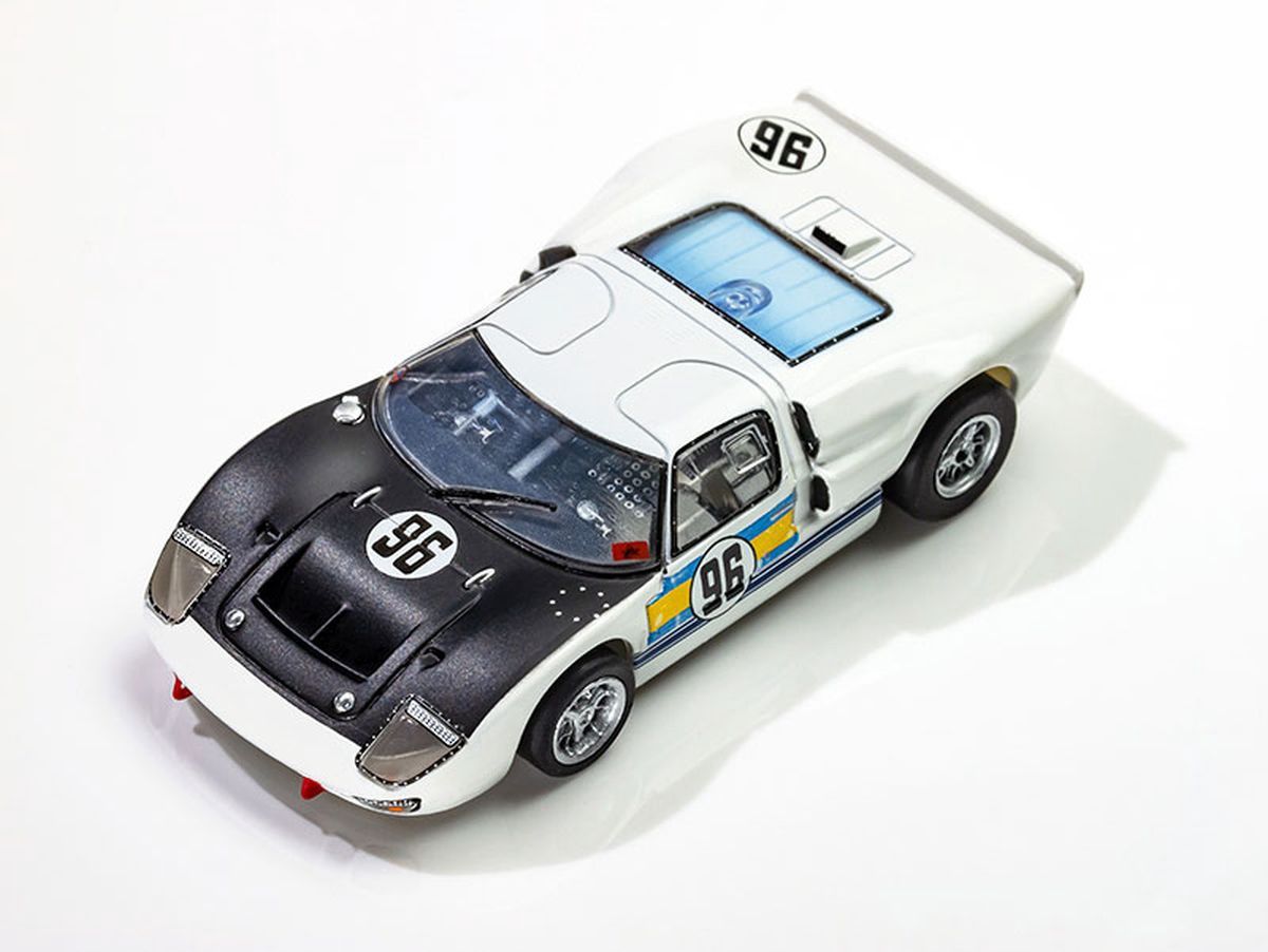 AFX Collector Series 1966 Ford GT40 Mk II Daytona #96 HO Slot Car