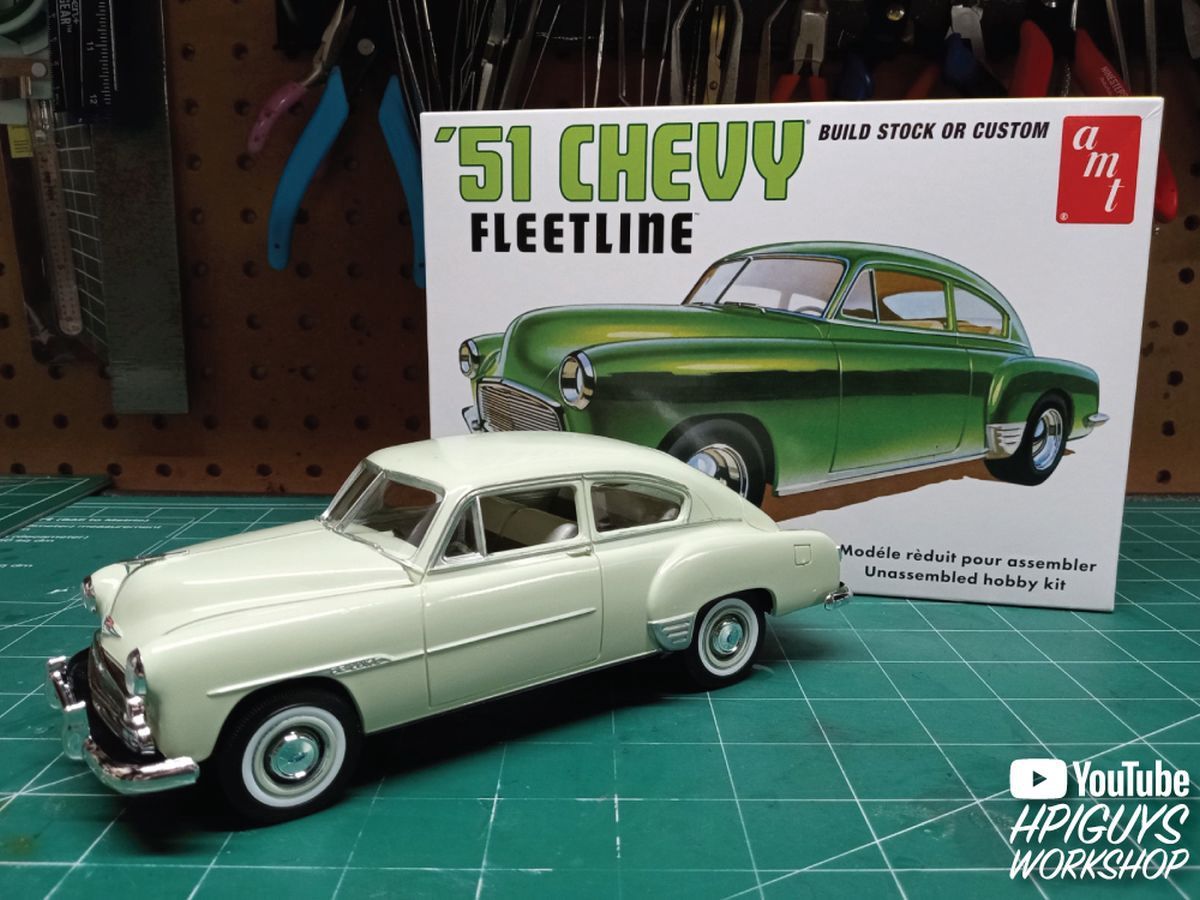 AMT 1/25 1951 Chevrolet Fleetline
