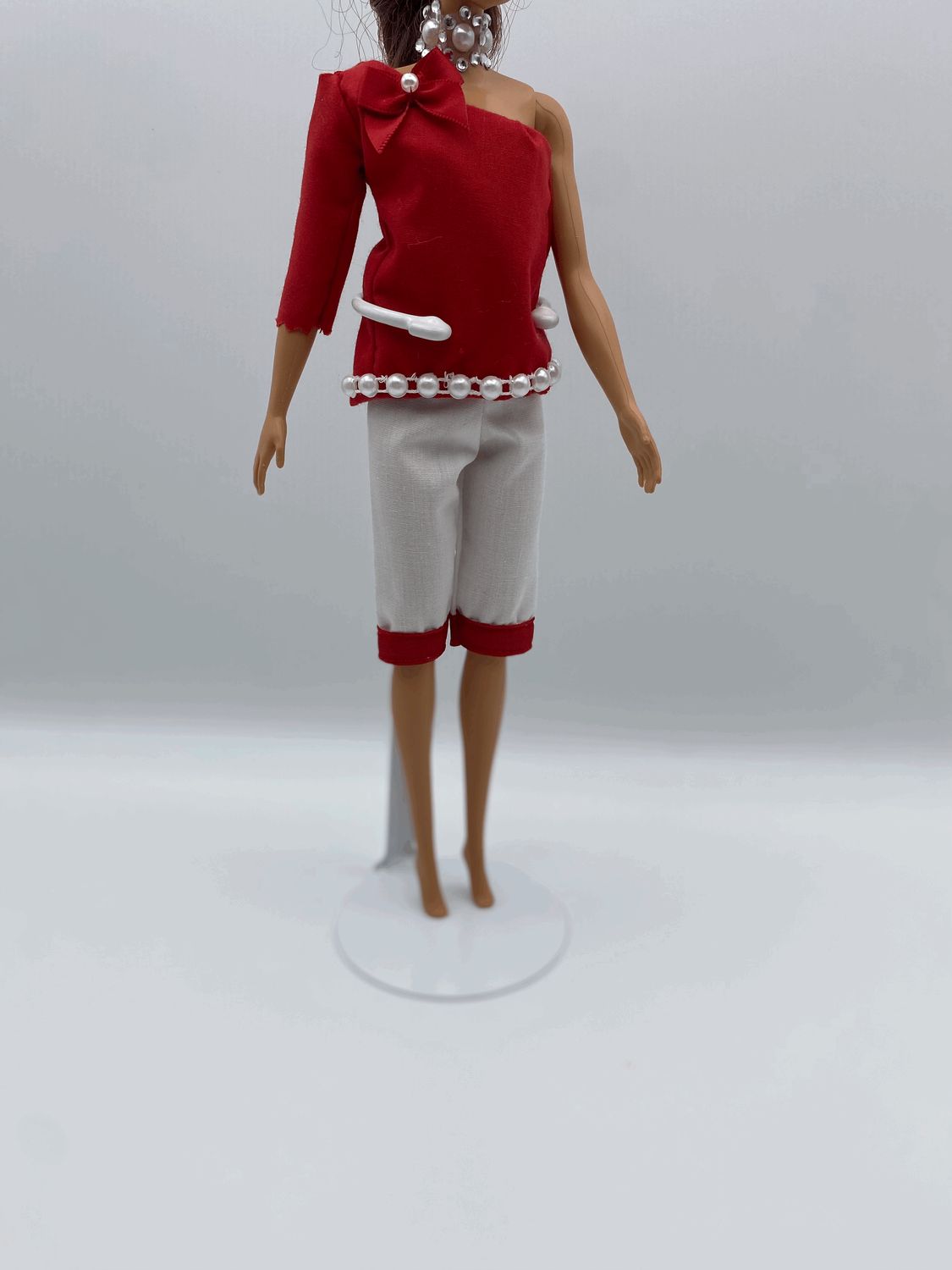 Fashion Doll Red Blouse and White &quot;Capri&quot; Pants