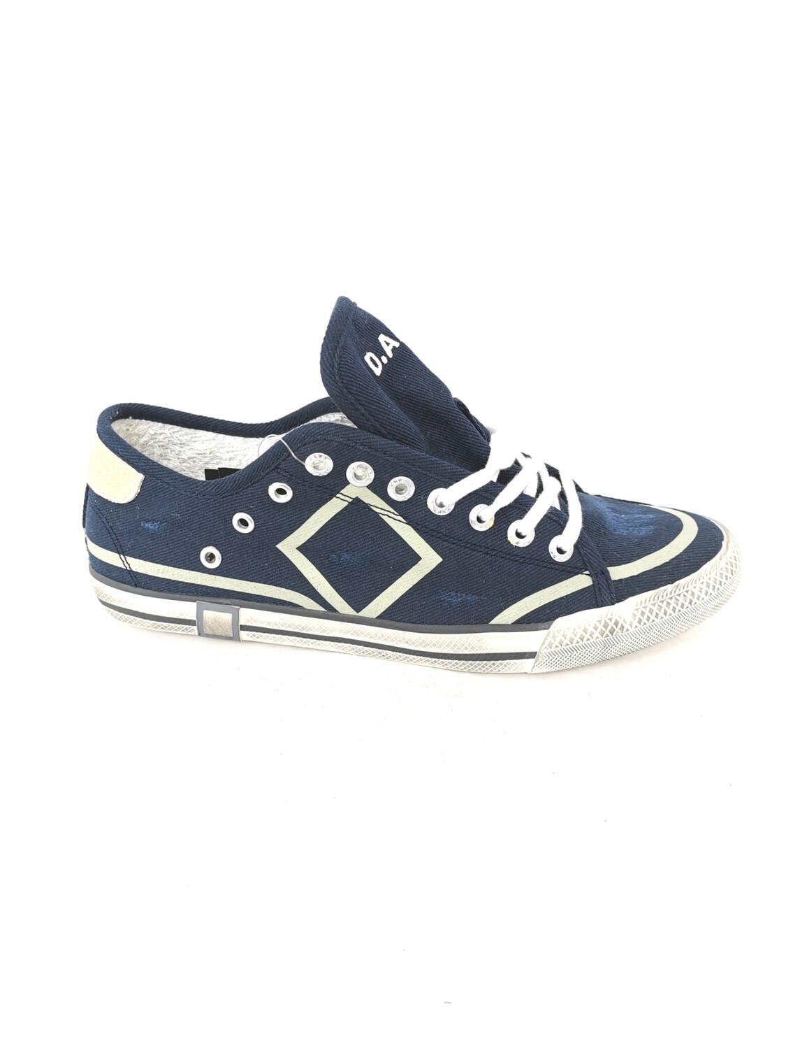 D.a.t.e. Canvas sneakers