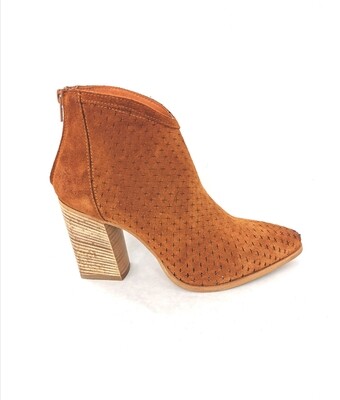 Ankle boots in genuine perforated leather