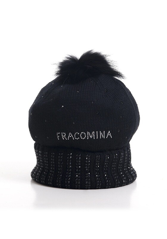 ​Regular knitted hat with strass