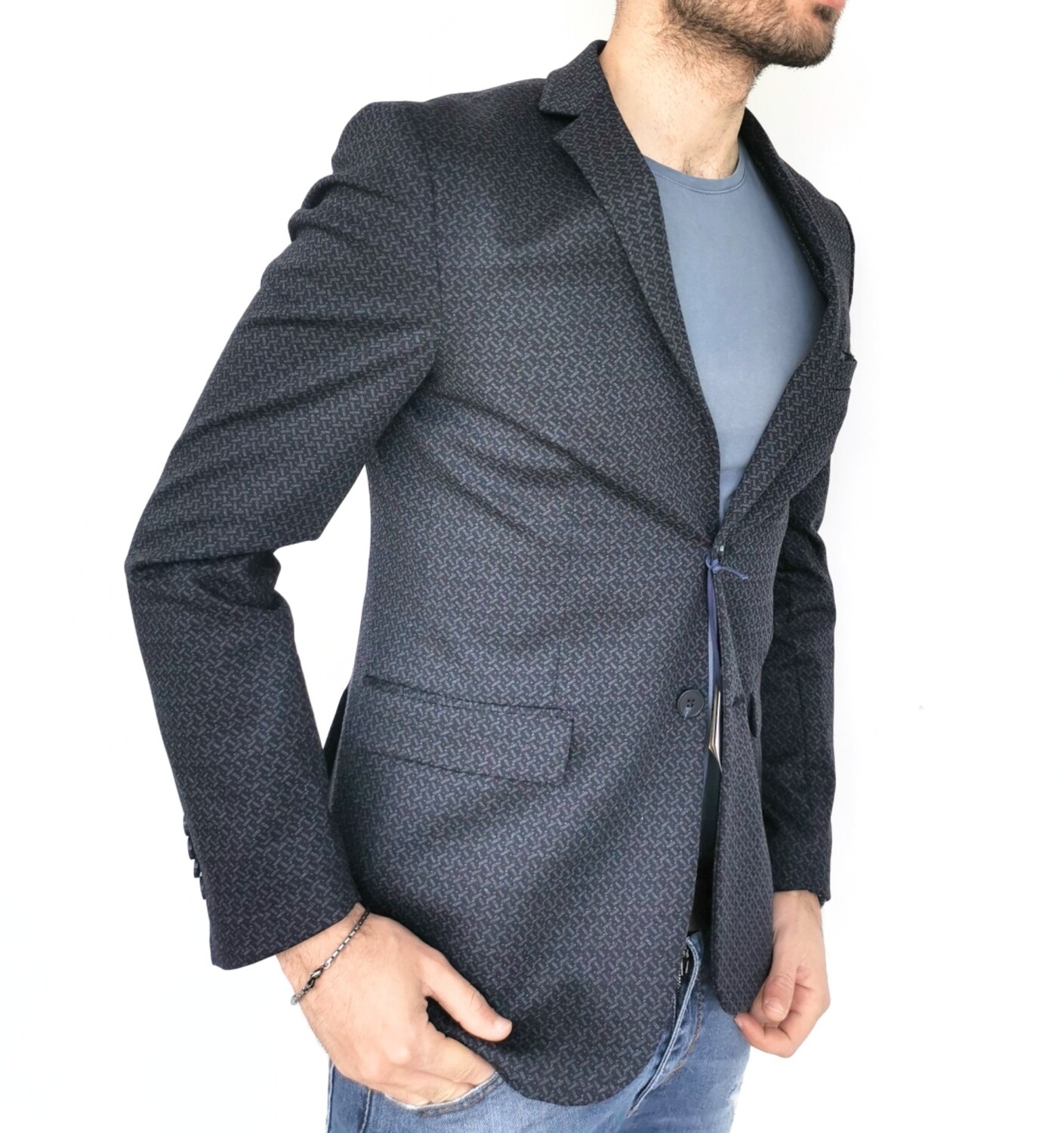 Stretch jacket in micro-pattern