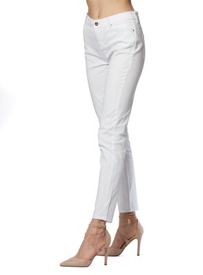 White jeans in denim strech
