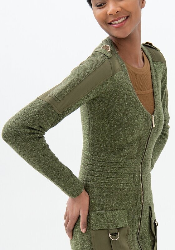 Fitted knit dress with zip