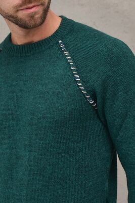 Raglan hand stitch crew neck sweater