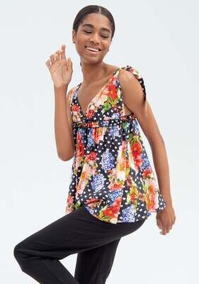 ​Flared top in multicolor pattern