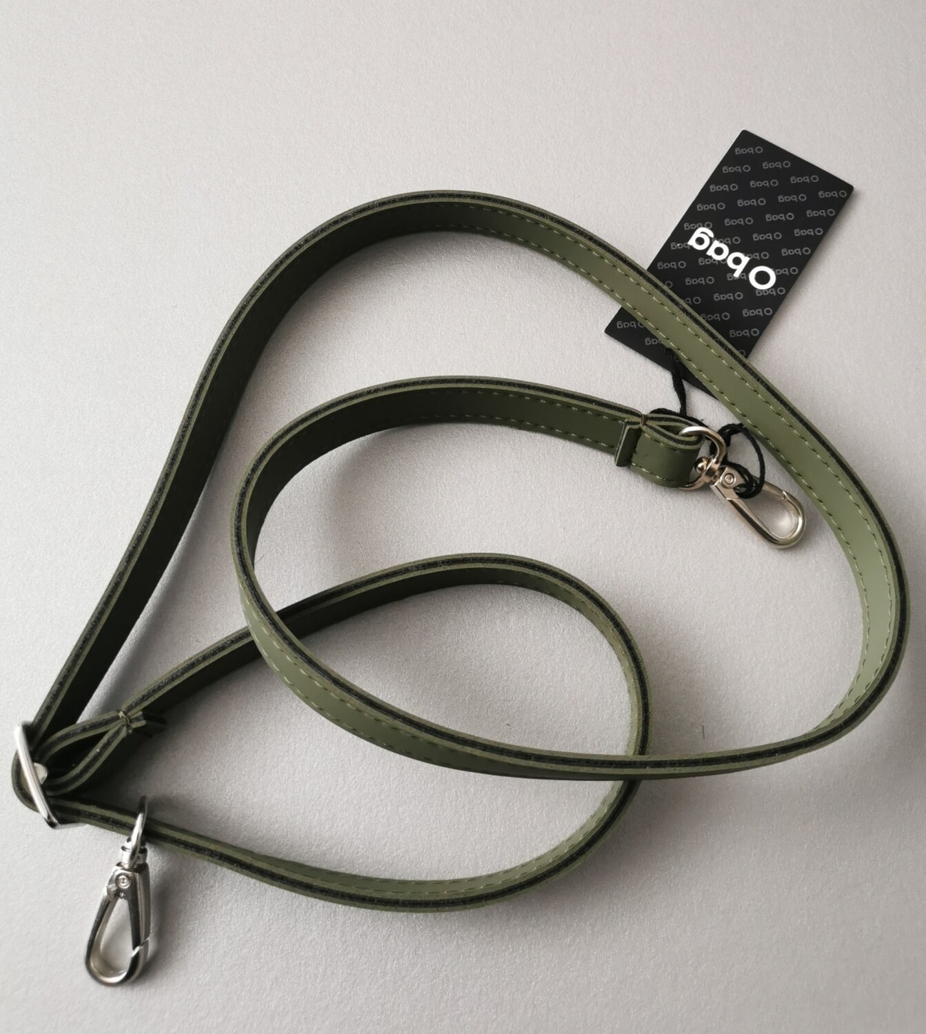 O bag shoulder strap in rubberized fabric