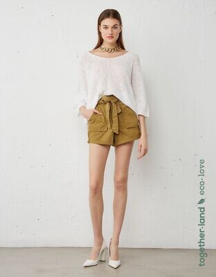 Cotton shorts with maxi pockets