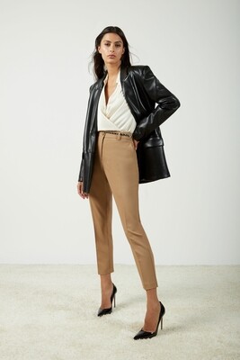 CROPPED SKINNY TROUSERS WITH PRESSED PLEAT