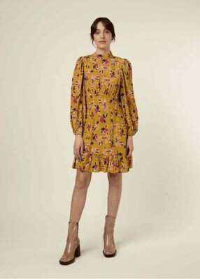 Regular floral dress with long balloon sleeves