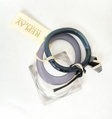 Triple resin bracelet