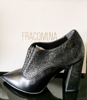 Leather ankle boots