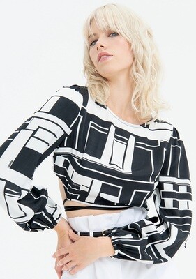 ​Cropped blouse in geometric pattern