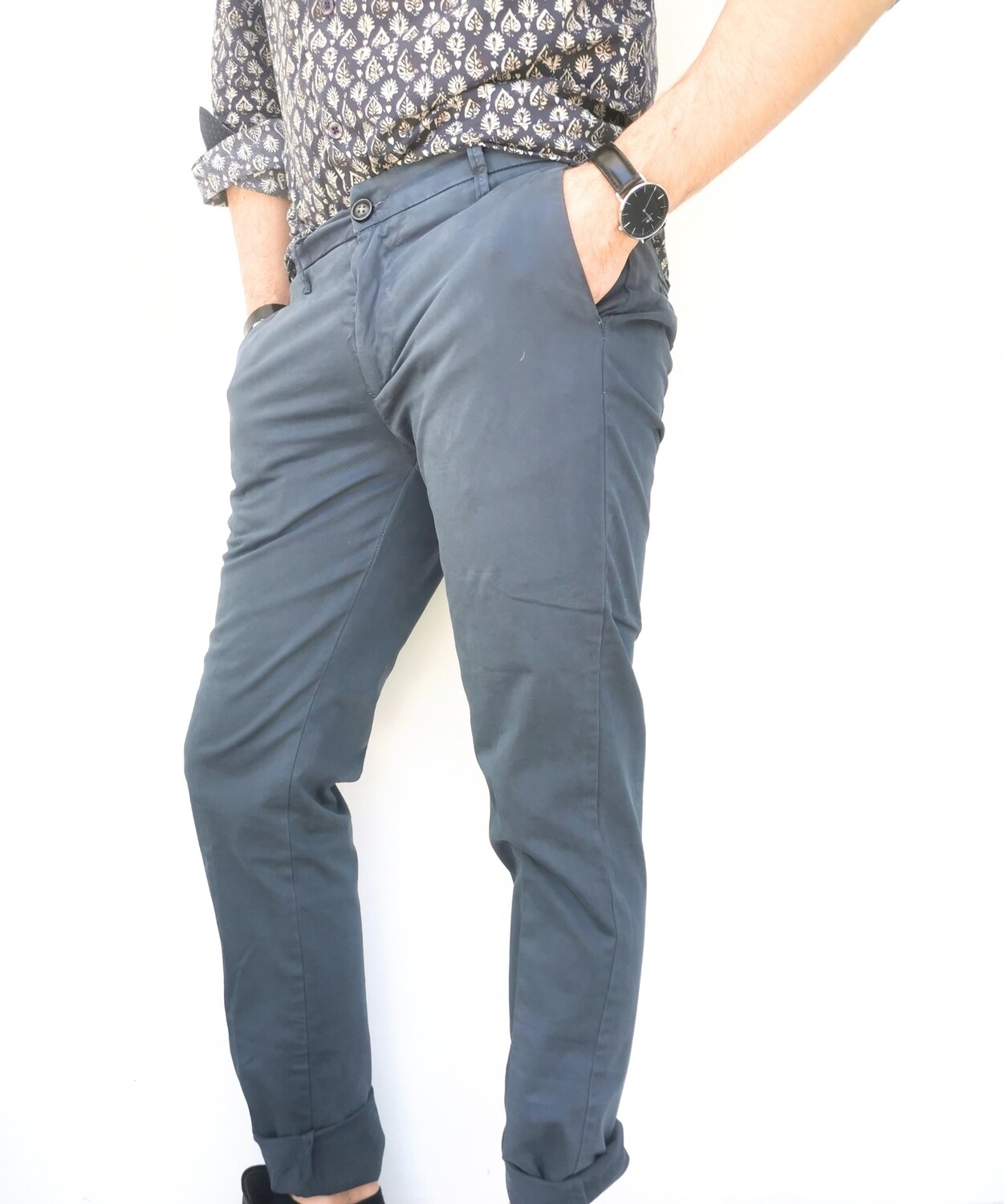 Slim chino pants
