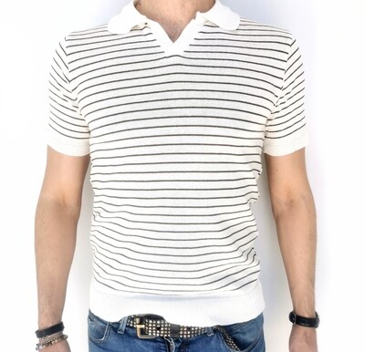 ​​Slim-fit polo shirt with stripes