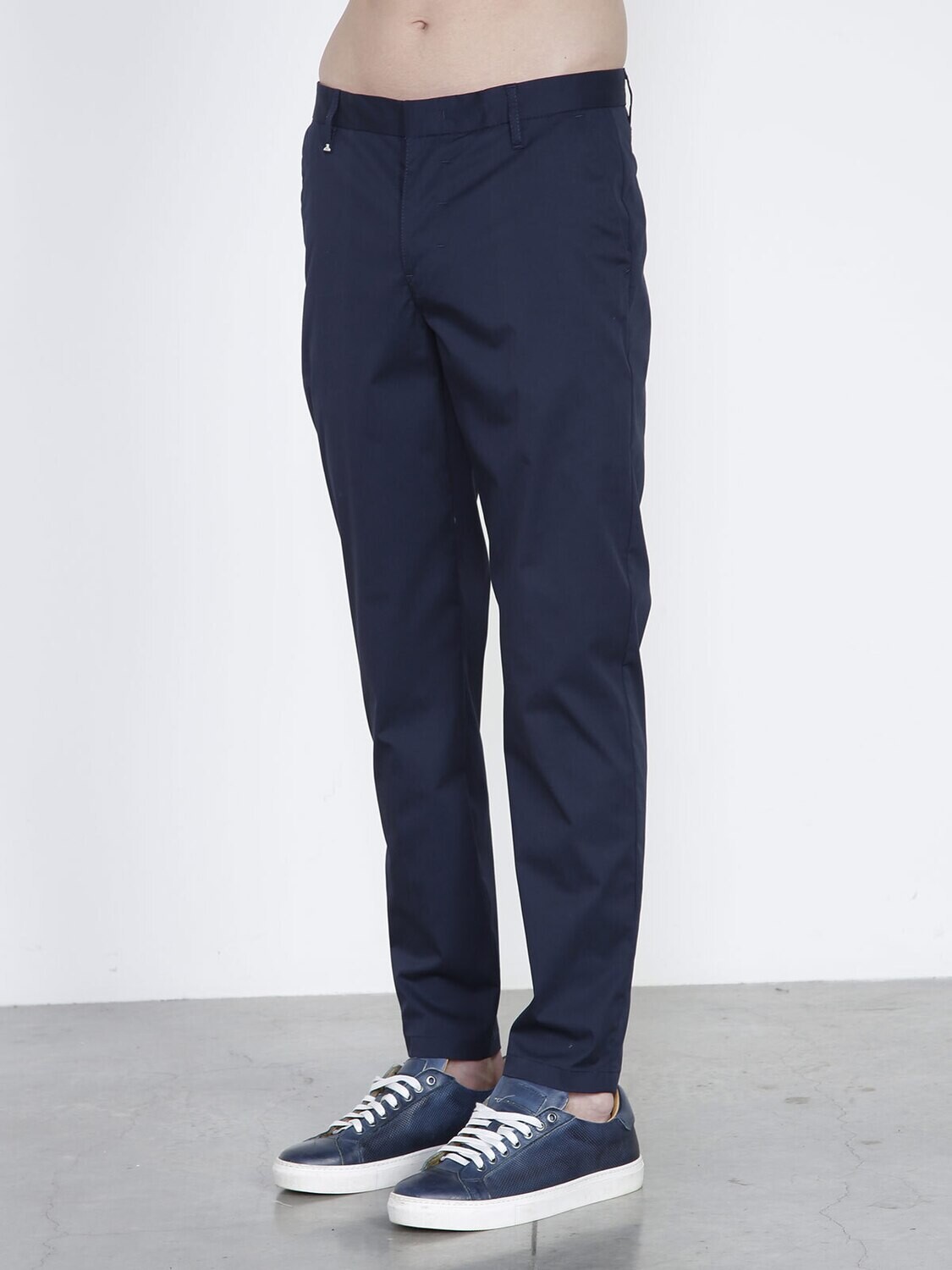 Chino pants in technical fabric