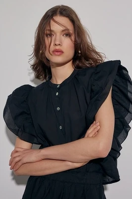 ​Korean shirt with ruffles