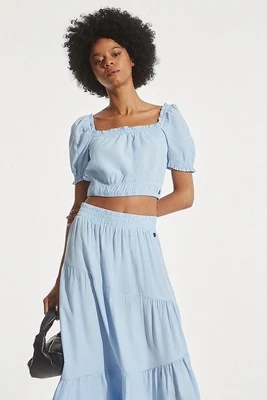 Crop top with balloon sleeves