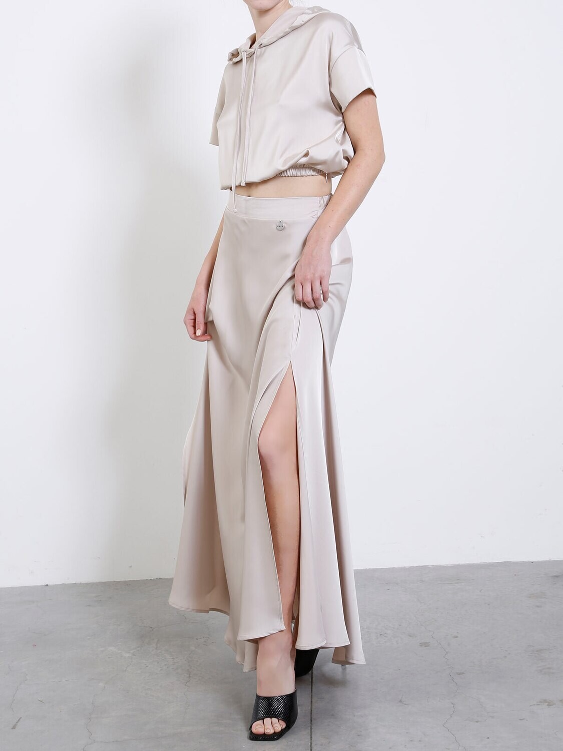 Long satin skirt​