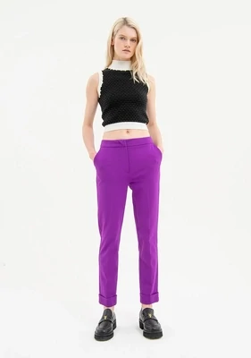 ​​Slim chino pants in Milano stitch