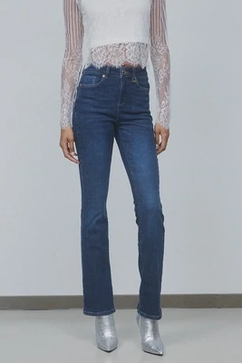 High-waisted bootcut jeans