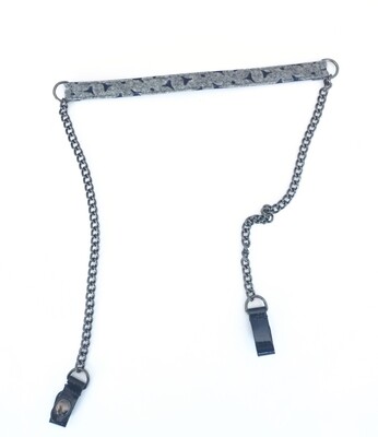 ​Chain shoulder strap with felt band