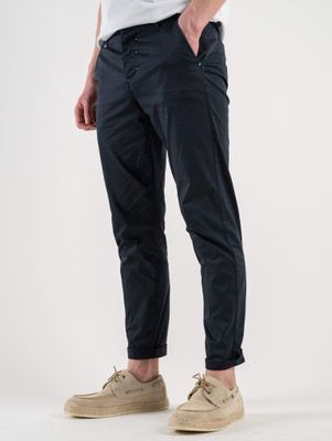 ​​Slim chino cotton pants