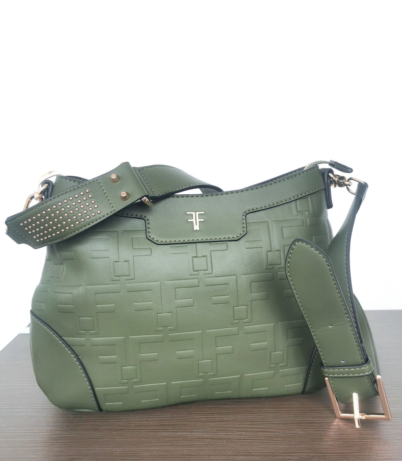 ​​Medium bag in eco-leather