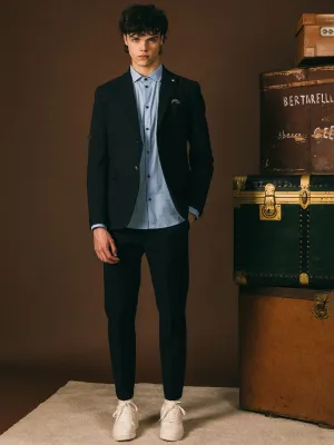 Slim suit in technical fabric