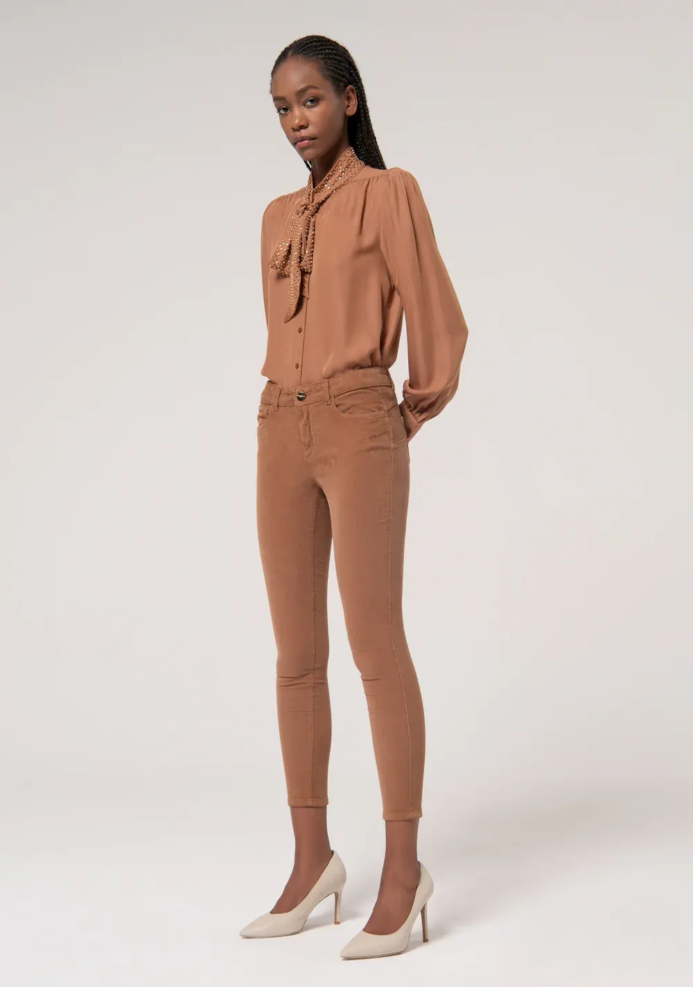 Pantalone skinny in velluto