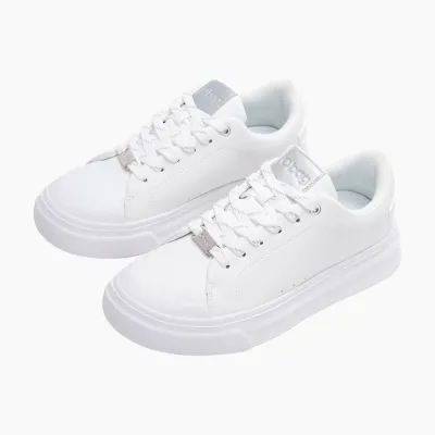 O sneakers white