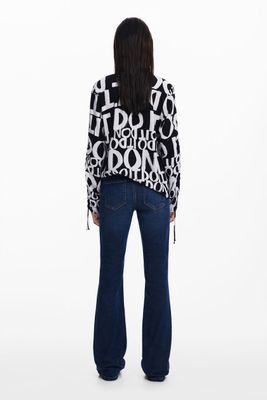Regular blouse with lettering print
