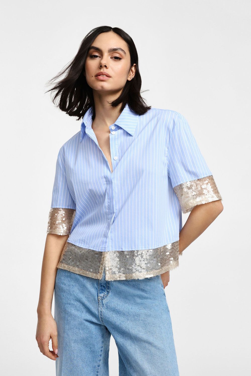 ​Striped shirt with sequinS