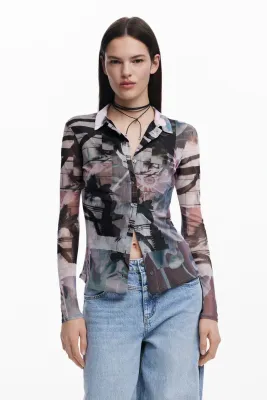 ​Slim fit shirt with arty print