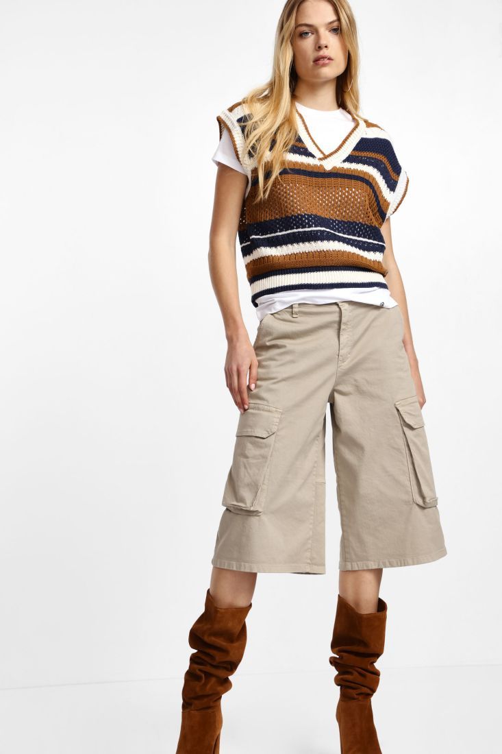​​Midi cargo Bermuda