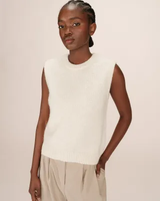 Crewneck sleeveless sweater